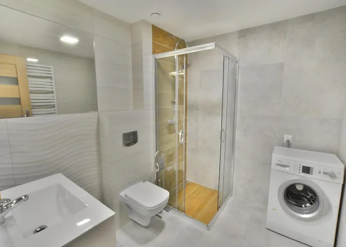 Spacious With A Large Terrace * Kolobrzeg