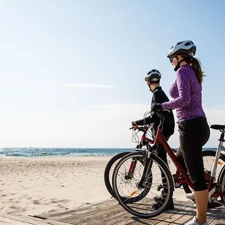 Spacious With A Large Terrace * Kolobrzeg